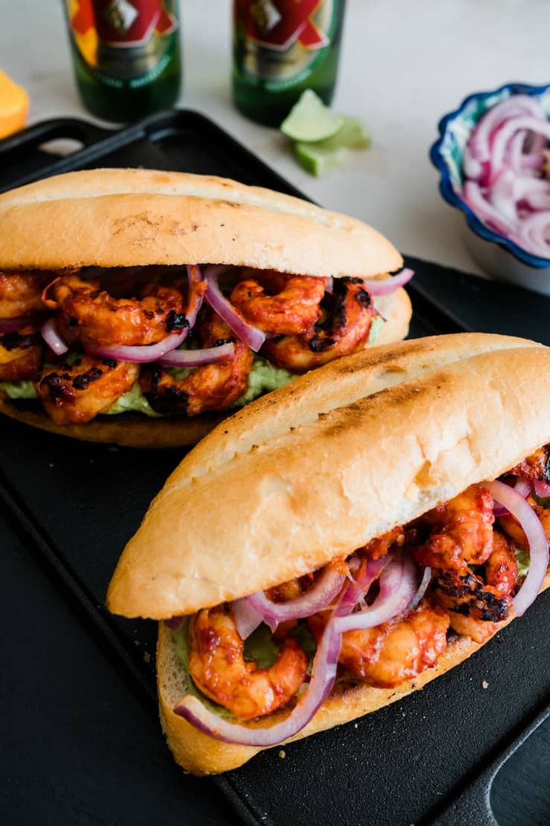 Torta de Camarones a la Diabla