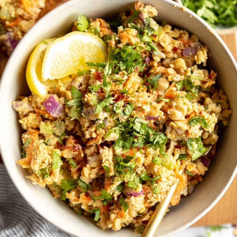 Tuna and Chickpea Salad