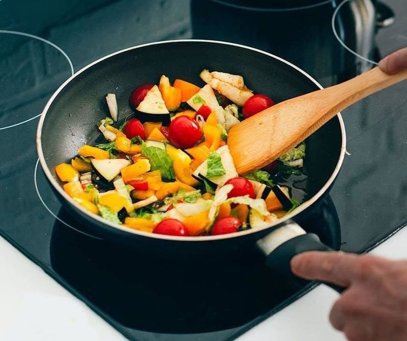 Overcrowding the Pan