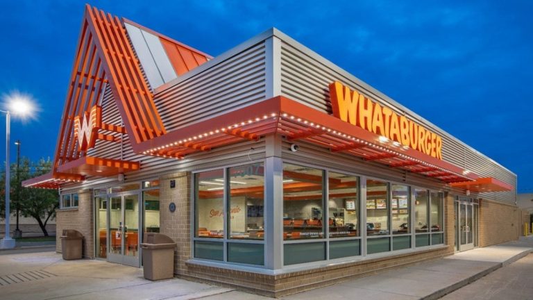 Whataburger’s Bold Expansion Plan Is Shaking Up the Fast Food World—And McDonald’s Should Be Watching