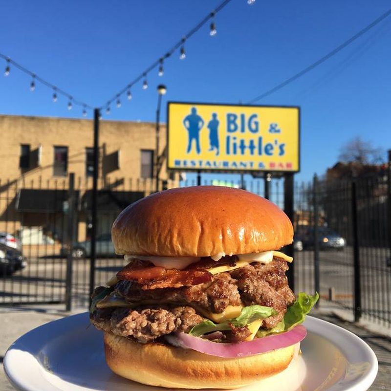 Illinois: Big & Little’s (Chicago)