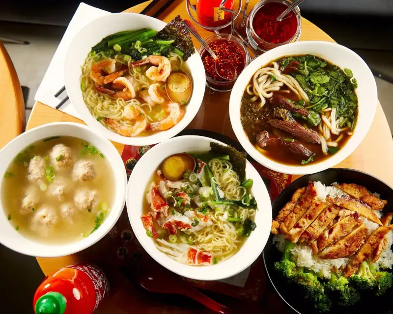 Ohio: Momo Ghar (Columbus)