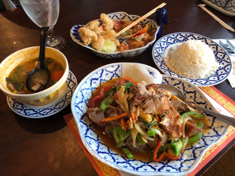 Kansas: Chiang mai Thai (Wichita)