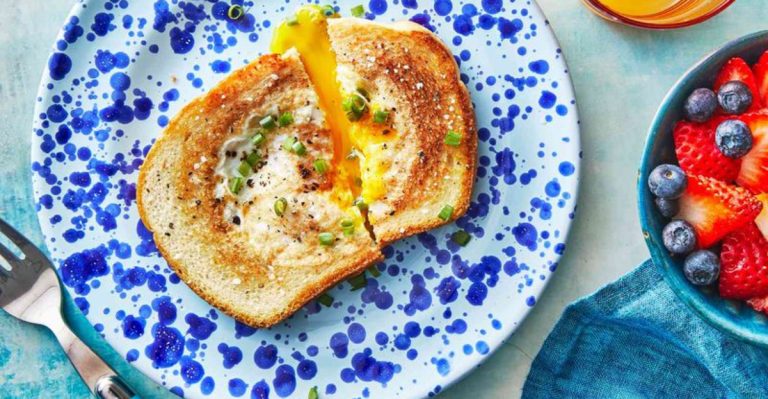 12 Fast and Eggstraordinary Breakfast Recipes You Can Make Before Your Coffee’s Done