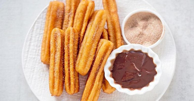 12 Quick and Easy Mini Desserts Anyone Can Make in an Air Fryer