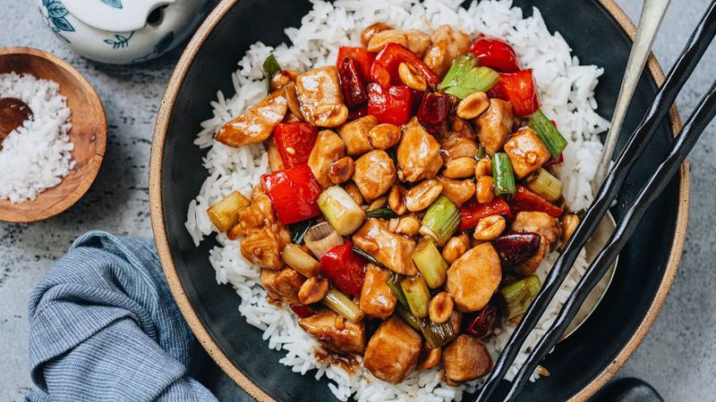 Kung Pao Chicken: Spicy, Sweet, and Irresistibly Delicious