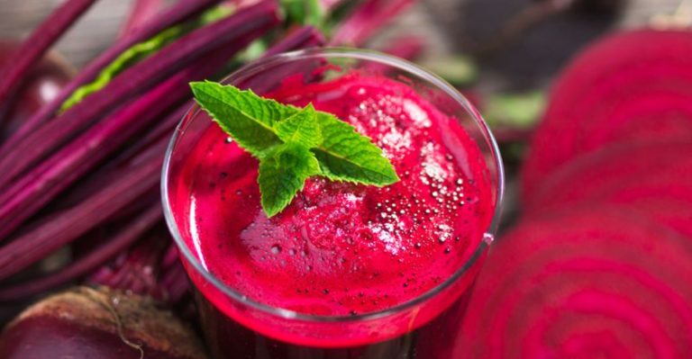 4 Drinks That’ll Supercharge Your Day (And 4 That Are Lying to You)