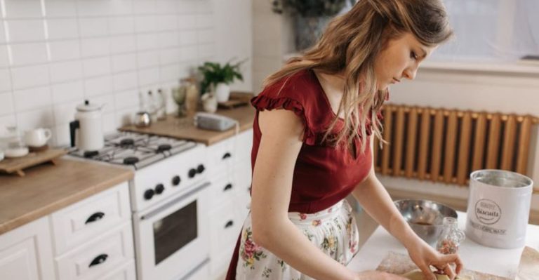 7 Do’s and 7 Don’ts of Baking, According to Pastry Pros