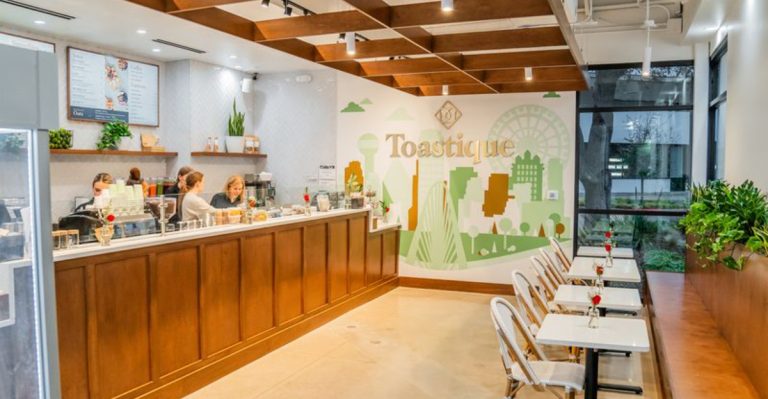 9 Fast-Growing Breakfast Chains You’re About to See Everywhere