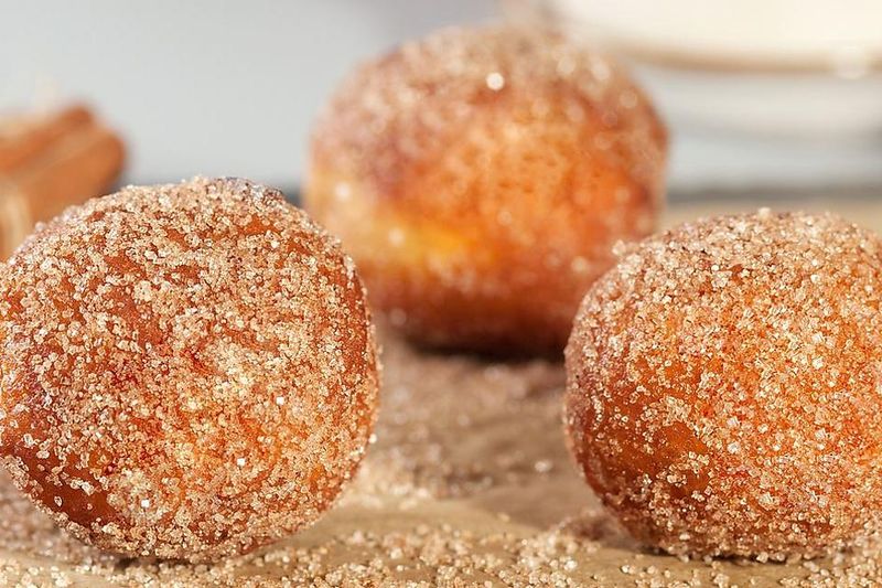 Air-Fried Cinnamon Sugar Donut Holes