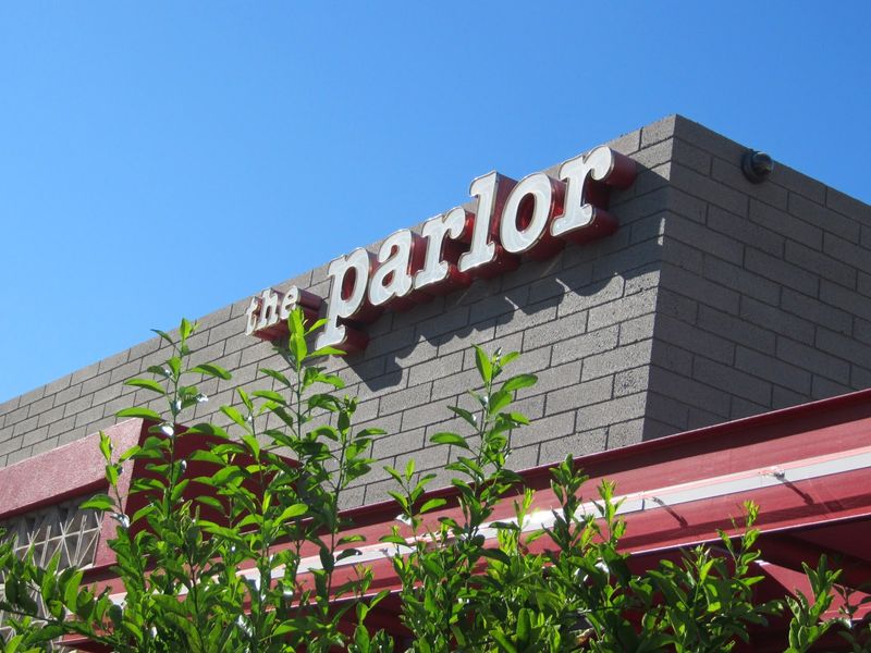 Arizona: The Parlor Pizzeria