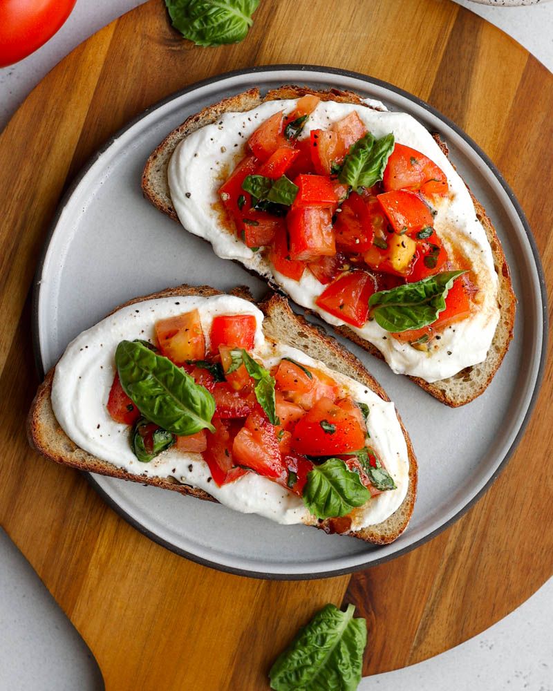 Cottage Cheese & Tomato Toast