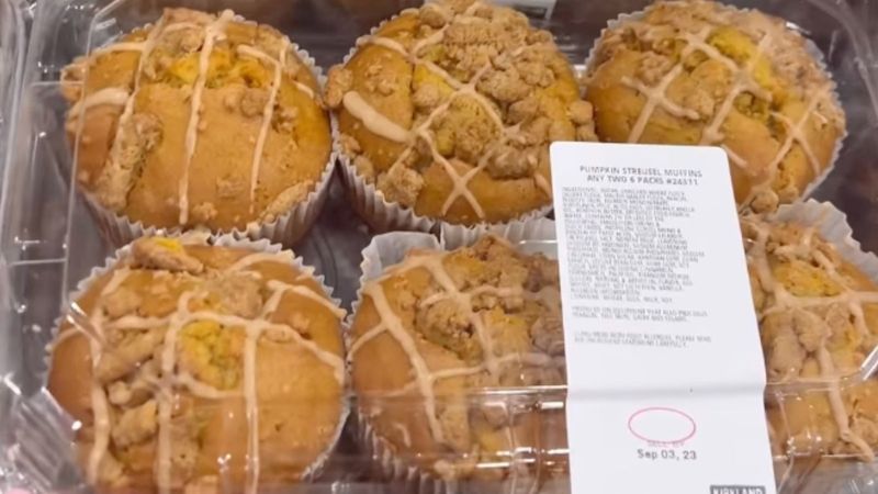Pumpkin Streusel Muffins