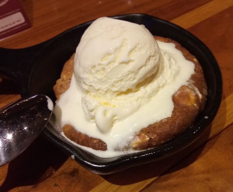 Outback's Salted Caramel Cookie Skillet