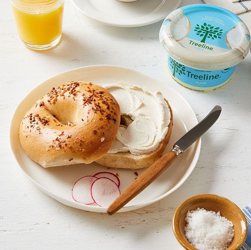 Treeline Dairy-Free Cream Cheese