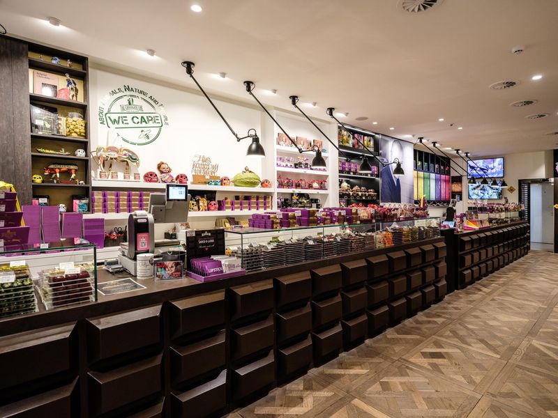 Art Series Chocolate by The Chocolate Line