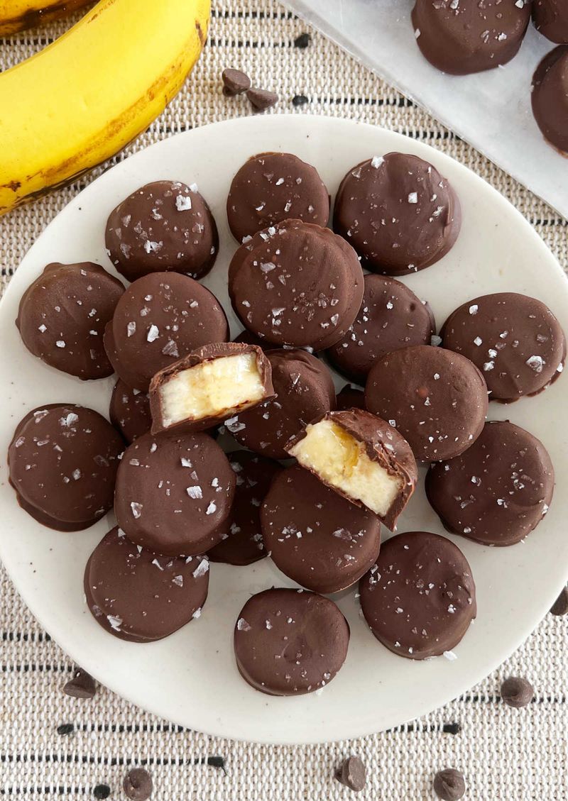 Frozen Banana Bites with Dark Chocolate