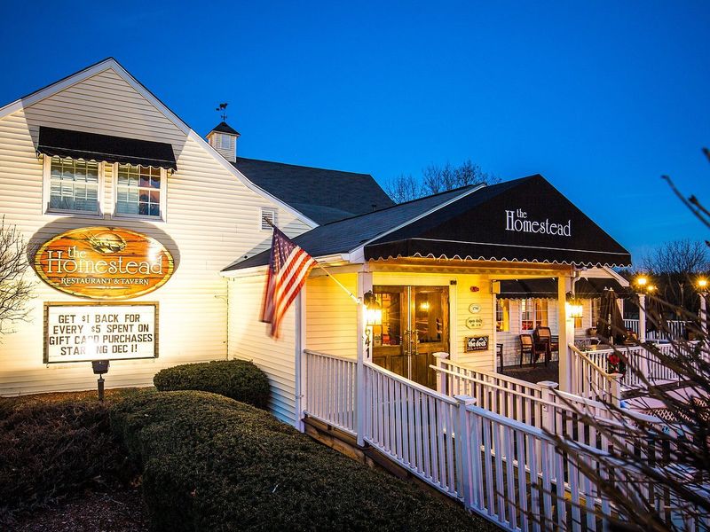 The Lobster Boat Restaurant (Litchfield & Merrimack)