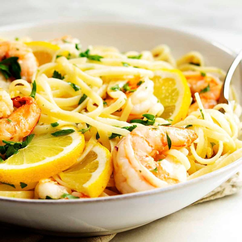 Lemon Garlic Shrimp Pasta