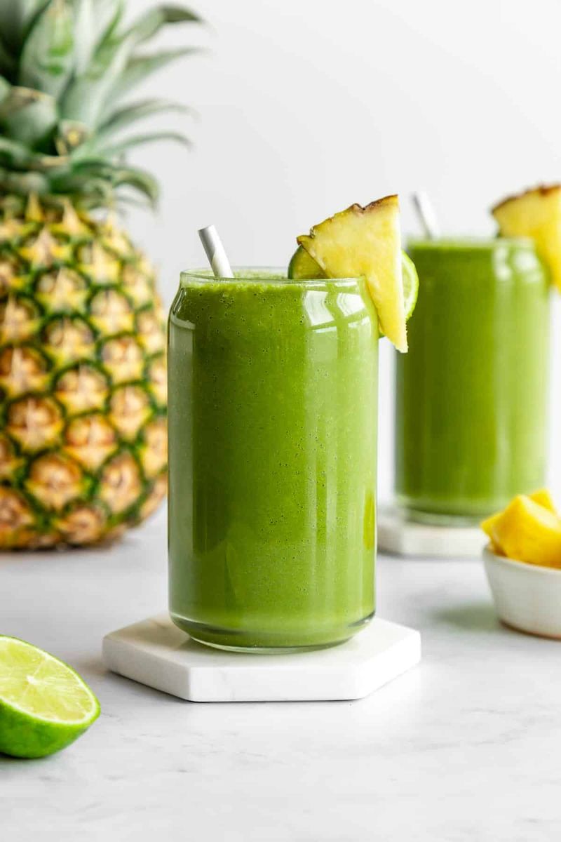 Spinach Pineapple Smoothie