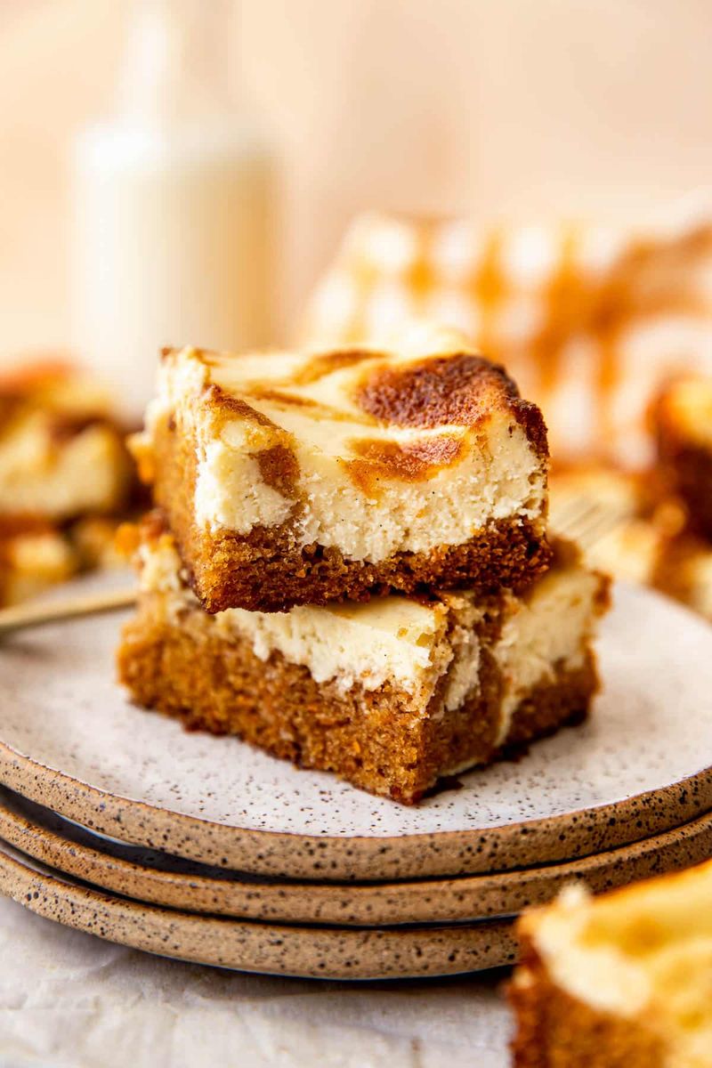 Carrot Cake Cheesecake Bars