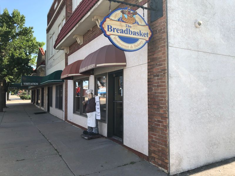 The Breadbasket (Newton)