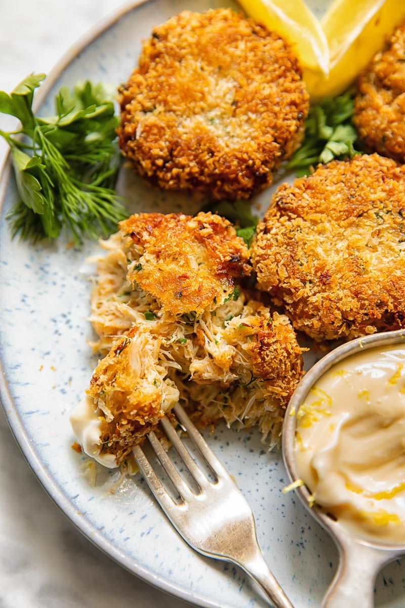 Mini Crab Cakes with Lemon Aioli