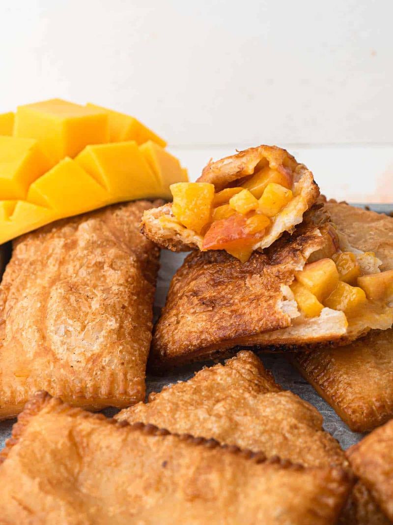 Jollibee Peach Mango Pie: Tropical Champion