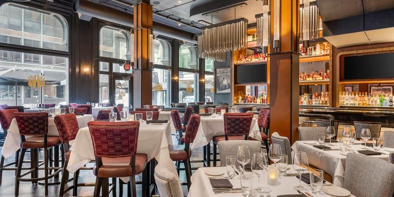 Del Frisco's Double Eagle Steakhouse: Modern Luxury That Delivers