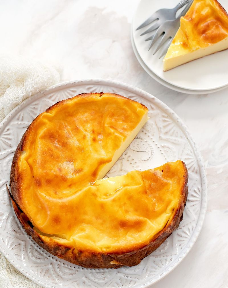 3-Ingredient Greek Yogurt Cake