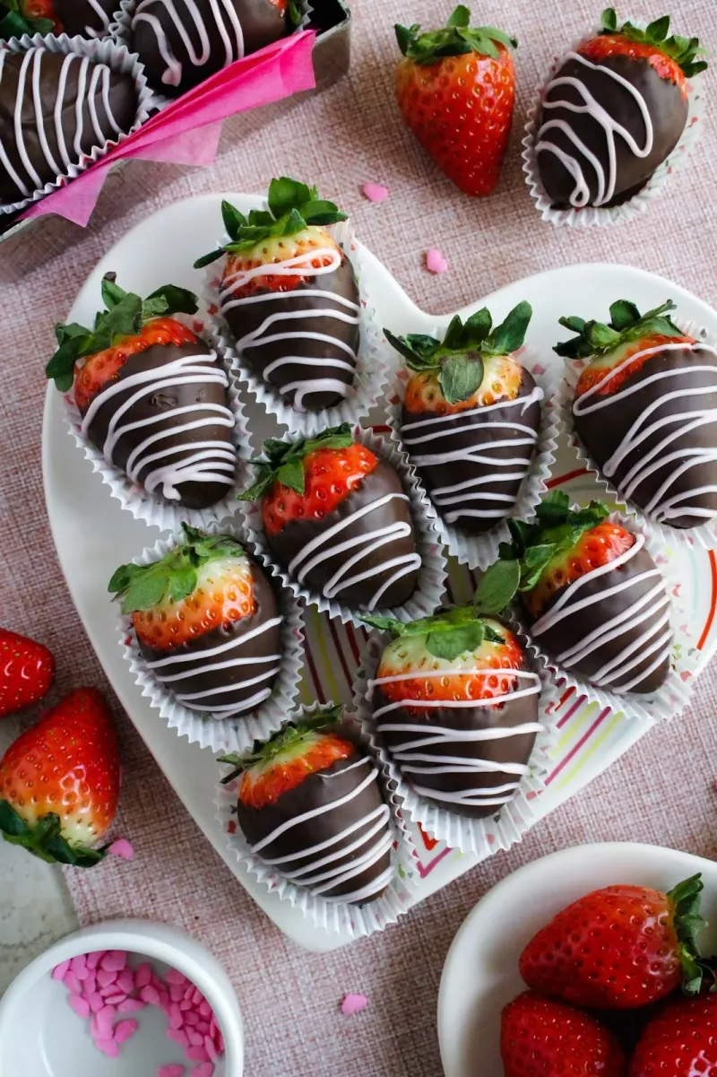Chocolate Dipped Strawberries