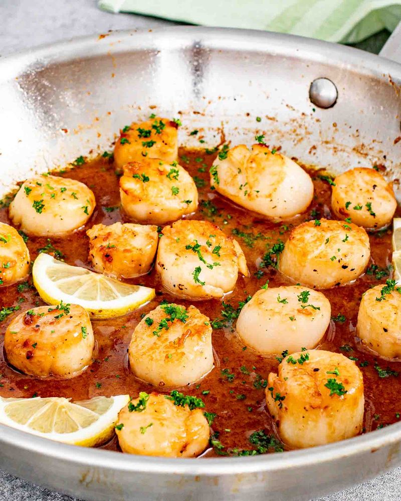 Seared Scallops with Lemon Butter