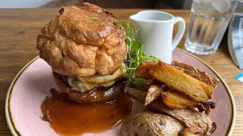 Yorkshire Pudding Burger (U.K.)