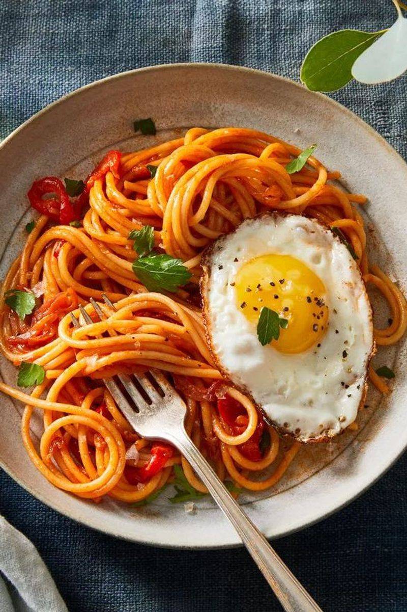 Ketchup Spaghetti