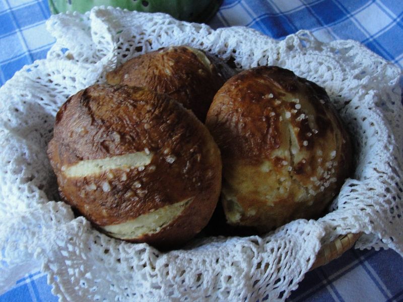 Costco Pretzel Rolls