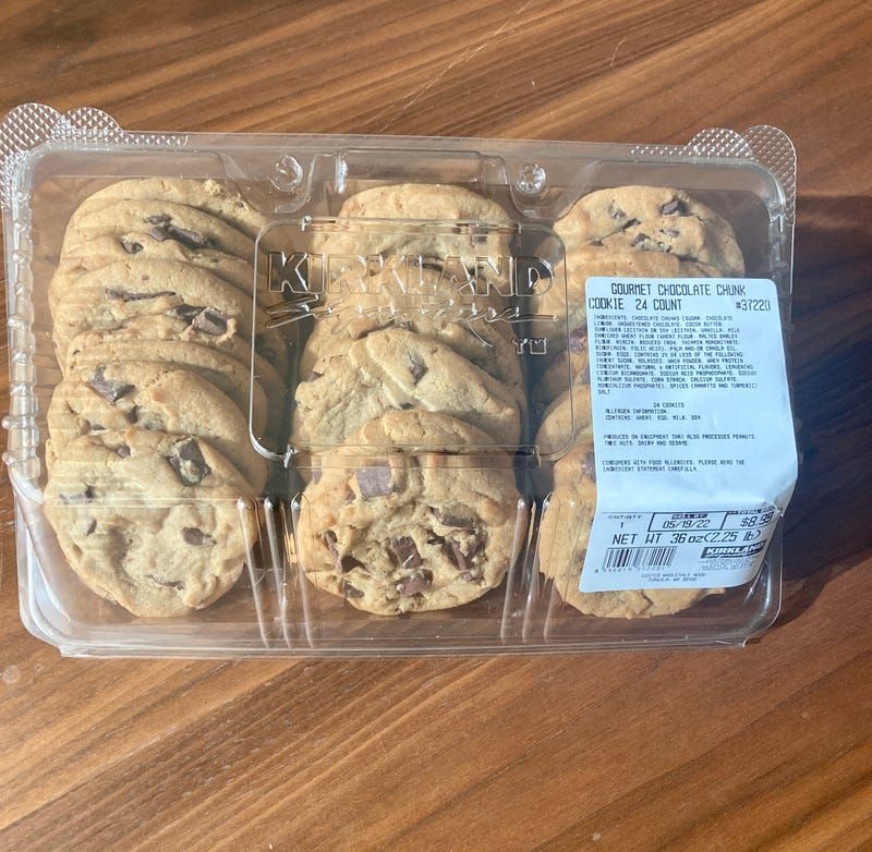 Costco Chocolate Chip Cookies