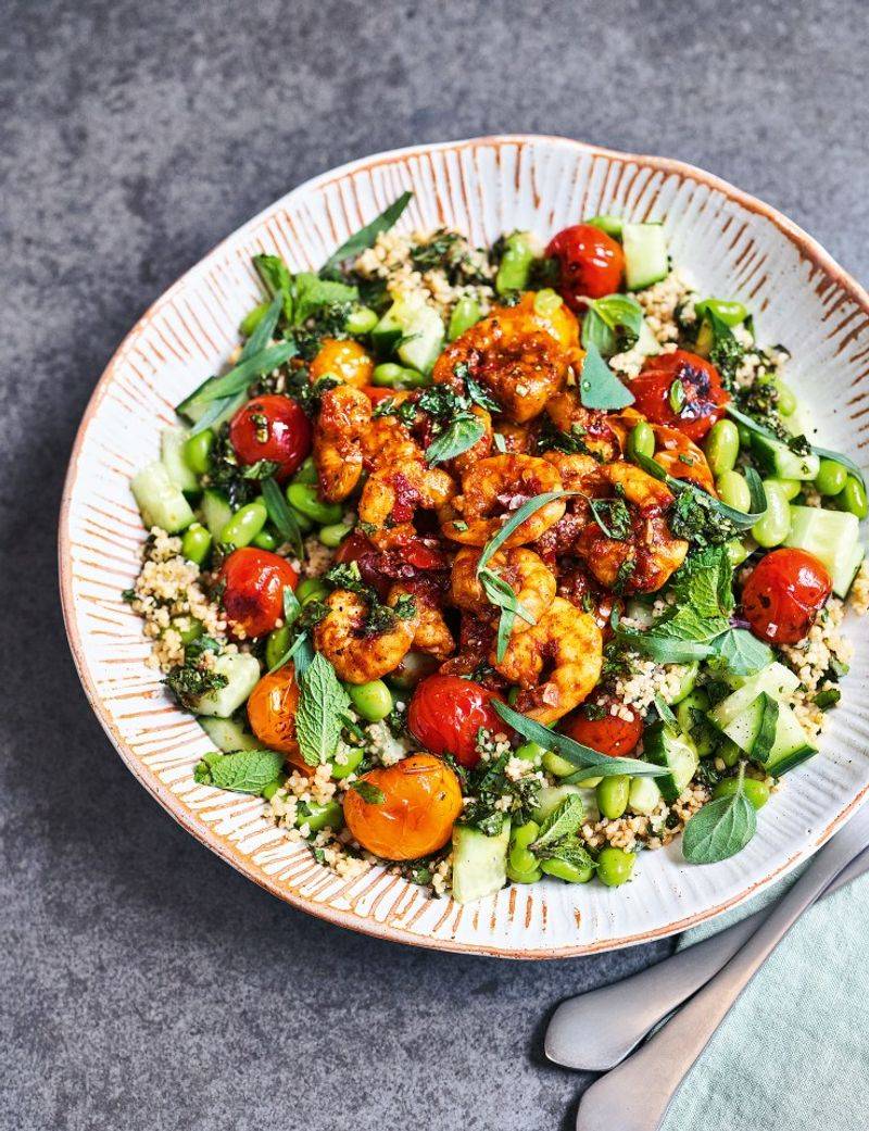 Joe Wicks Lean In 15 Spicy Prawns and Potatoes