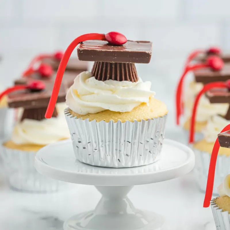 Graduation Cap Cupcakes