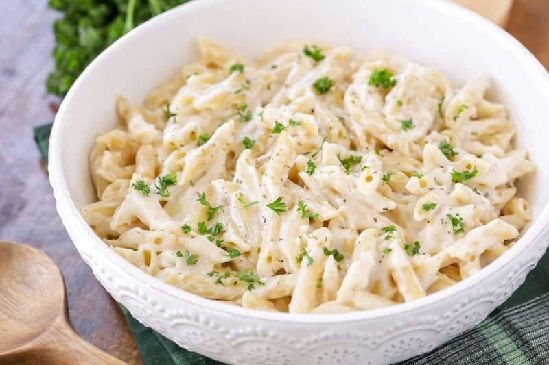 Classic White Sauce Pasta