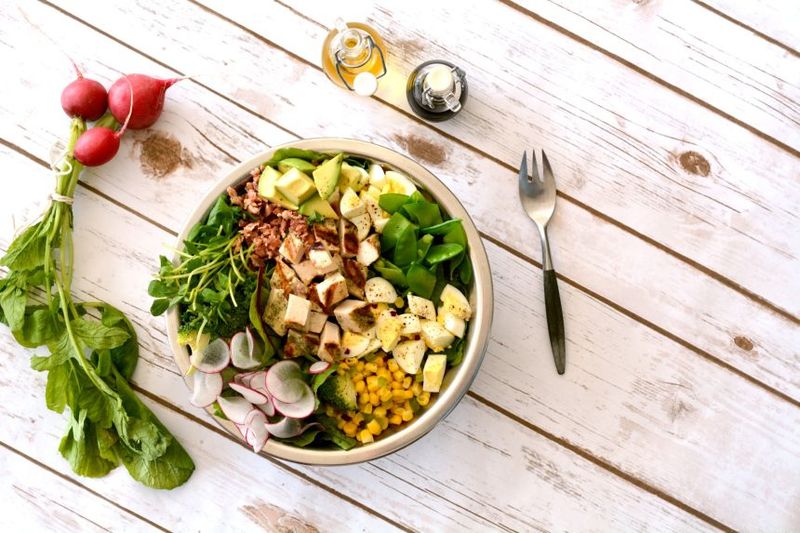 Salata – Customizable but Inconsistent