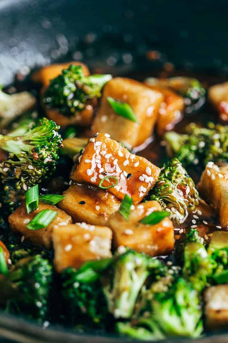 Tofu & Broccoli Stir-Fry