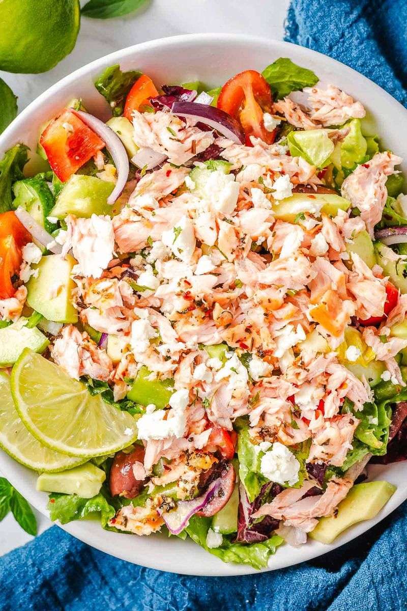Canned Salmon Salad with Olive Oil and Greens