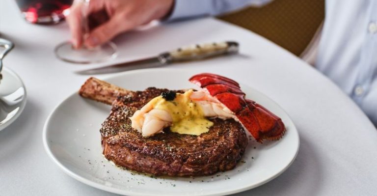 I Took My Family to 7 Popular Steakhouse Chains—Here’s the One We’re Still Craving