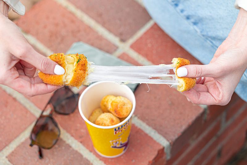 Wetzel's Pretzels Mozzarella Stickz