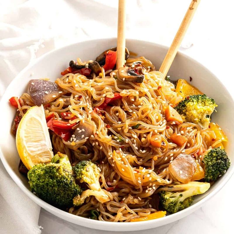 Shirataki Noodles (Konjac Noodles)