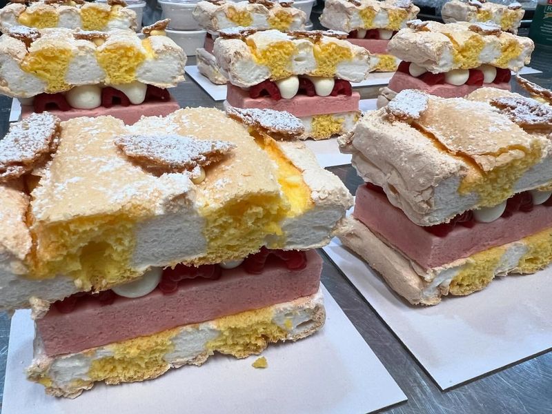Kardinal Slice