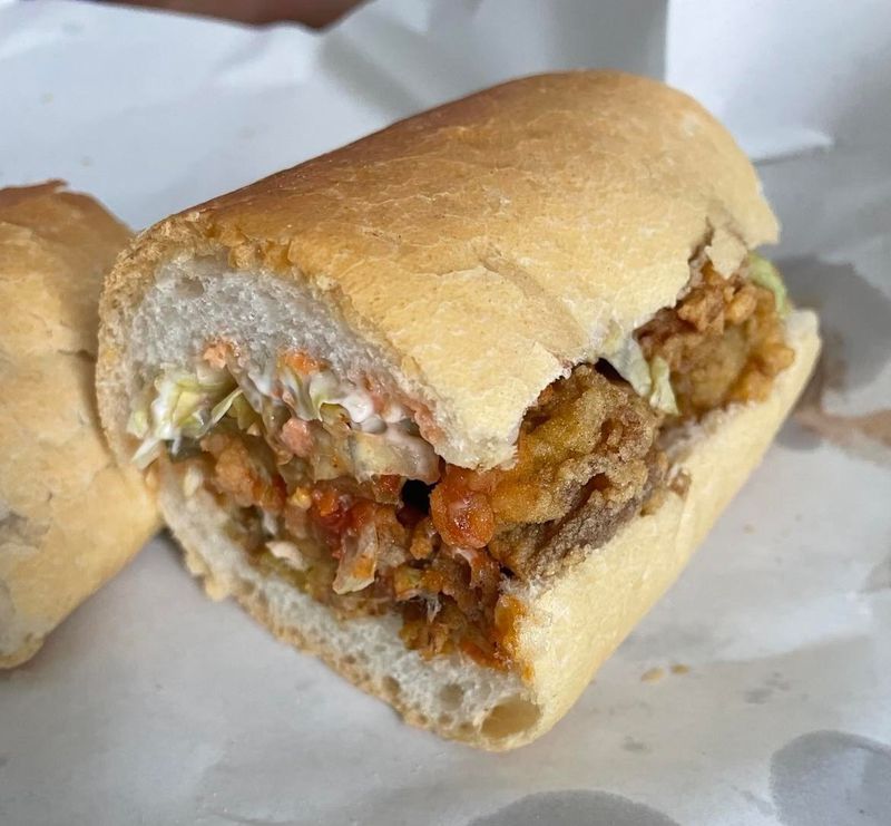 Louisiana – Domilise’s Po-Boys (New Orleans)