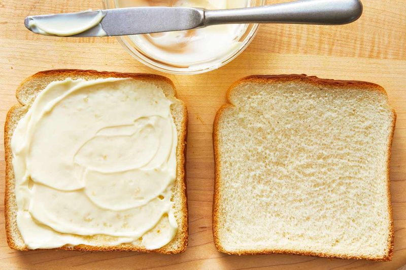 Mayonnaise Sandwiches