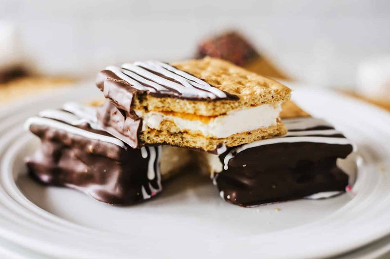 Frozen S'mores Sandwiches