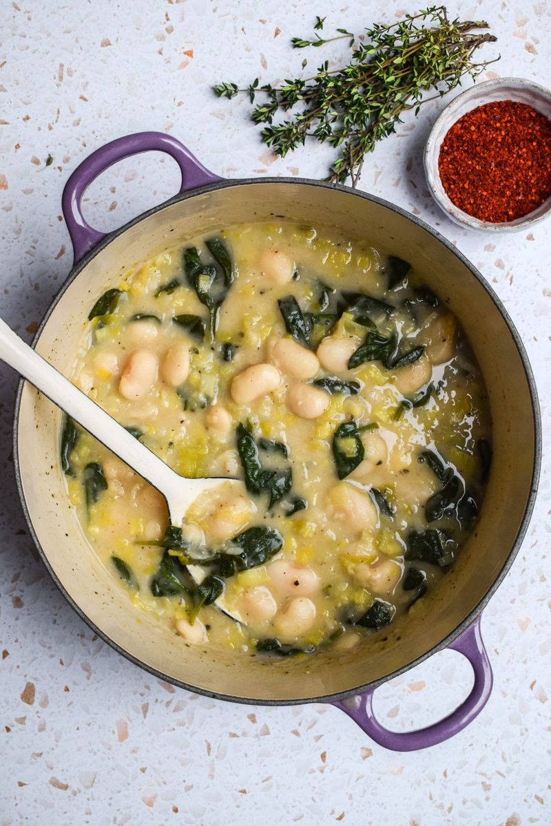 Deliciously Ella's Creamy Leek, Spinach and Butter Bean Bowls